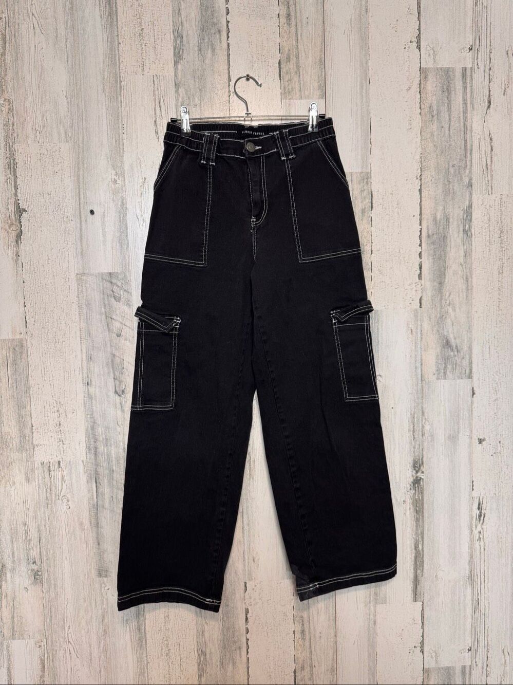 Almost Famous Black Wide Leg Contrast Stitch Cargo Pants Womens Medium Elastic W